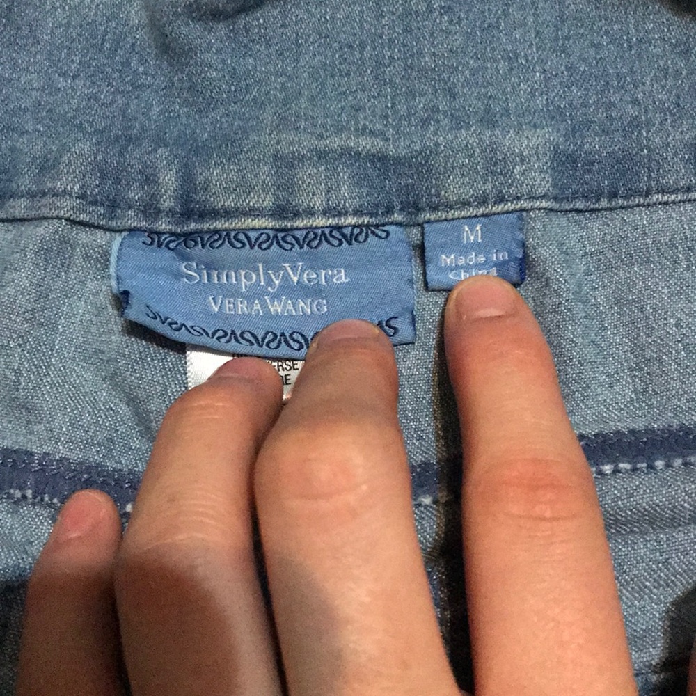 Cut-Off Shorts - Picture 3 of 3